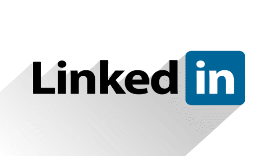 لينكدإن LinkedIn تخطط لإضافة الألعاب إلى المنصة